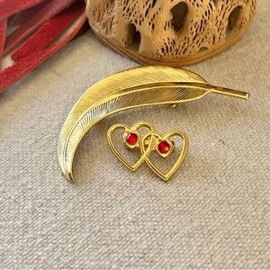 Gold Feather Brooch & Heart Brooch Set